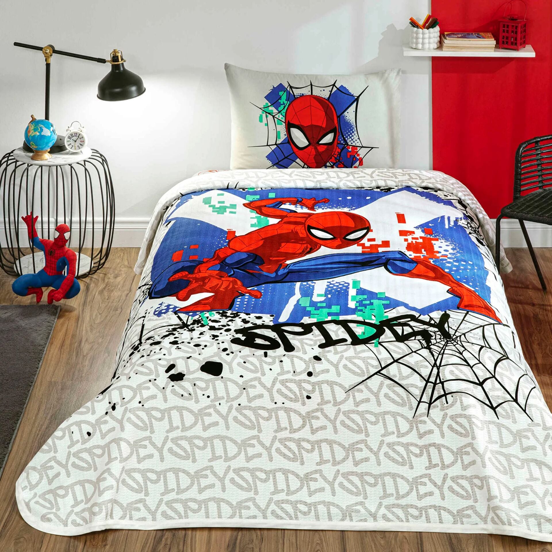 Taç Spiderman Actıon Tek Kişilik Pike Takımı