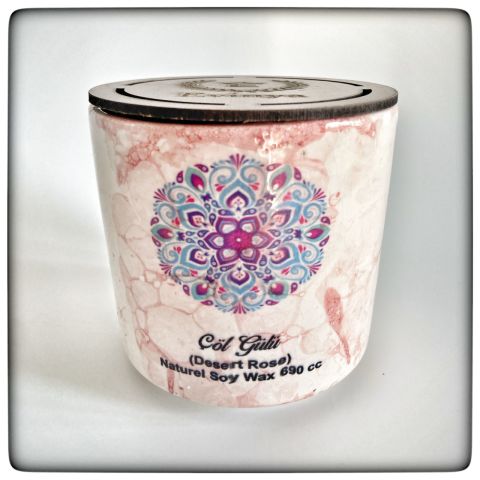 Evinya ahşap fitilli çöl gülü kokulu soya mumu 690 cc