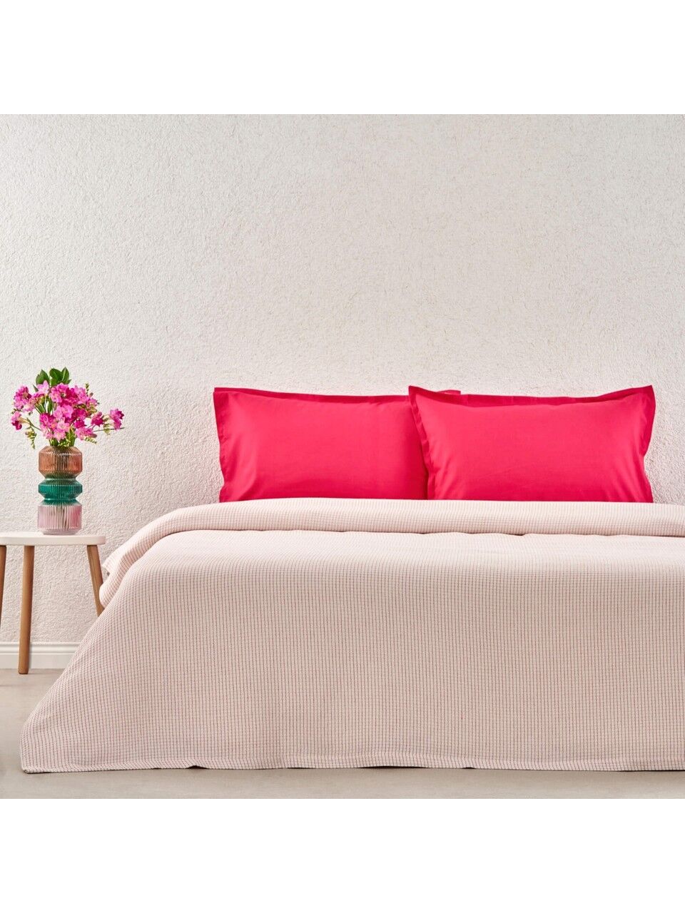 Taç Plain Viskoz Çift Kişilik Çok Amaçlı pike Set Fuşya