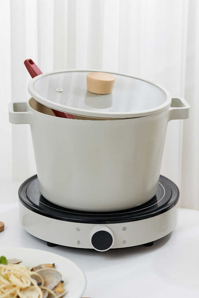 Fika Alüminyum Döküm Cam Kapaklı Derin Tencere 22 Cm Bej